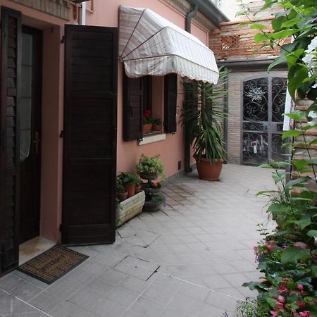 Bed and Breakfast Porta Del Carmine Comacchio Zewnętrze zdjęcie
